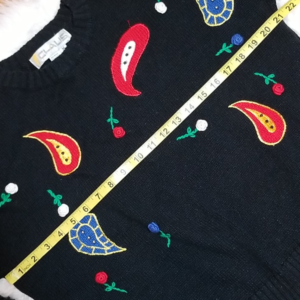 VTG 80s/90s Chaus black/Roses longsleeve Sweater - Picture 13 of 16